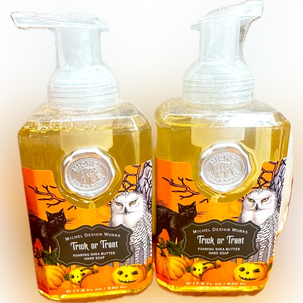 Michel design Works Halloween Foaming Shea Butter Formula Hand Soaps pack-2